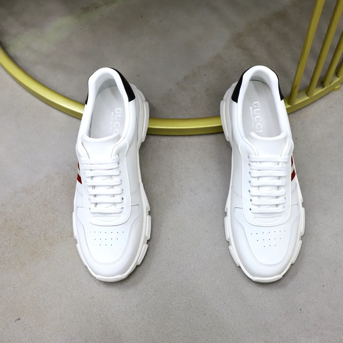 Ex-factory price: 540💰💰🙅‍♂️🙅‍♂️🙅‍♂️ Brand: GUCCI Standard code: 38-44 (45 customized) Grade: Same as the official website Material: Cowhide stitching Comfortable and breathable sheepskin lining Lightweight and wear-resistant sports outsole Style category: Men's fashionable casual shoes Running sports shoes Distinguished luxury brand elements Top luxury color: actual picture color
